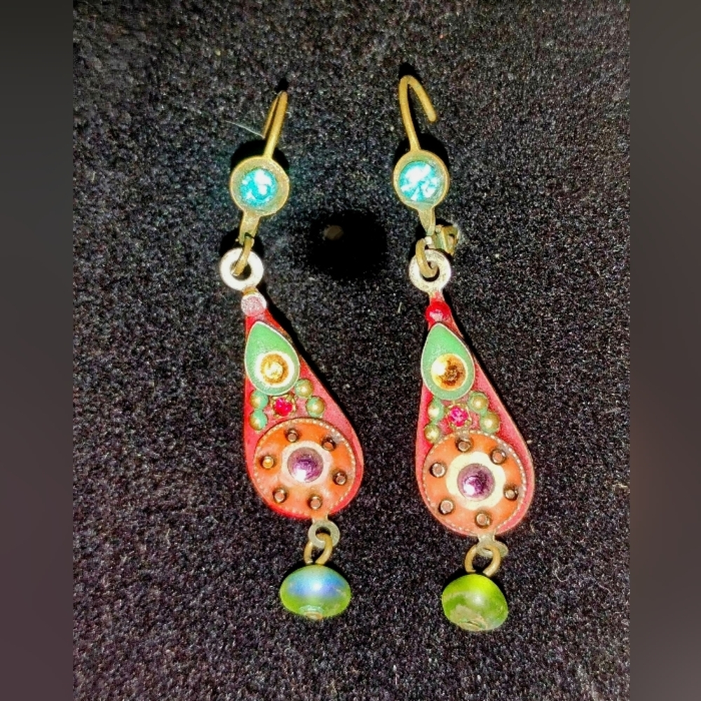 Michal Negrin Handmade Vintage-inspired Earrings - Picture 3 of 3